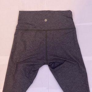 GREY LULULEMON LEGGINGS